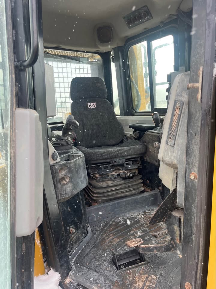 2018 CATERPILLAR D6T LGP - view 8 of 8